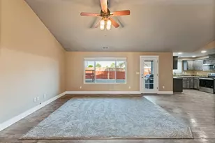 8414 Atlantic Ave, White City, OR 97503 - Photo 4