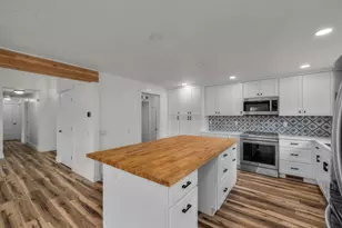 61114 Deer Valley Dr, Bend, OR 97702 - Photo 10