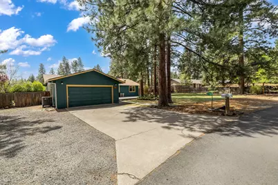 61114 Deer Valley Drive, Bend, OR 97702 - Photo 2
