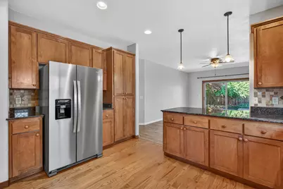 1621 Monarch Lane, Medford, OR 97504 - Photo 8