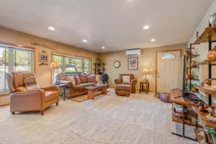 70064 Appaloosa Dr, Sisters, OR 97759 - Photo 8