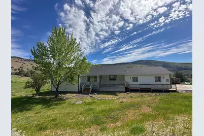 1839 Melanie Court, Klamath Falls, OR 97601 - Photo 1