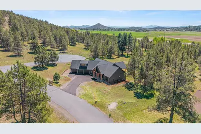 1194 Wheeping Birch Court, Klamath Falls, OR 97601 - Photo 2