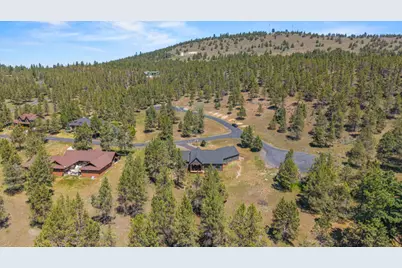 1194 Wheeping Birch Court, Klamath Falls, OR 97601 - Photo 8