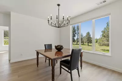 1194 Wheeping Birch Court, Klamath Falls, OR 97601 - Photo 20