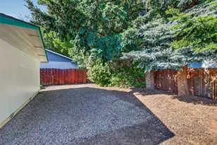2129 Jubilant Ave, Medford, OR 97504 - Photo 20