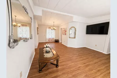 3600 Avenue G #SPC 42, White City, OR 97503 - Photo 2
