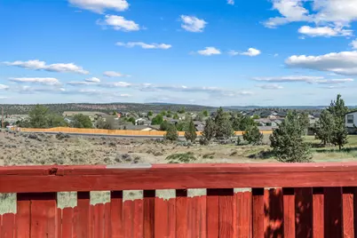 215 SE J Street, Madras, OR 97741 - Photo 10