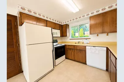 734 Brookside Circle, Rogue River, OR 97537 - Photo 6