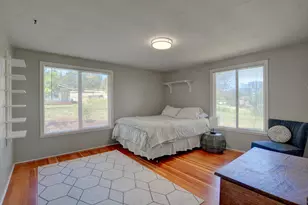 1545 Old Stage, Medford, OR 97502 - Photo 34