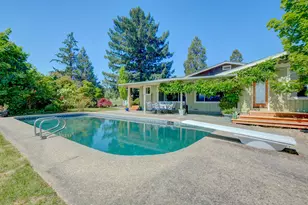 1545 Old Stage, Medford, OR 97502 - Photo 48