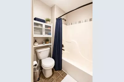 1933 NW Monterey Pines Drive #UNIT 4, Bend, OR 97703 - Photo 8