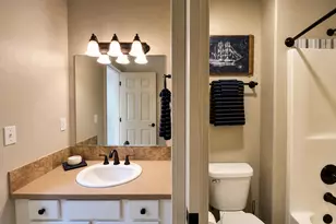 1933 NW Monterey Pines Dr, Bend, OR 97703 - Photo 12