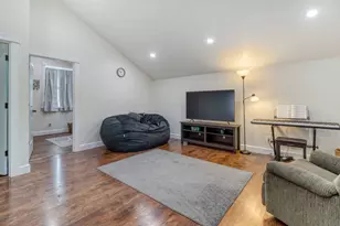 1070 NW 10th St, Prineville, OR 97754 - Photo 26