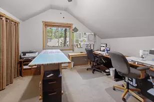 57803 Mt Rainier Ln, Sunriver, OR 97707 - Photo 20
