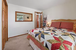 57803 Mt Rainier Ln, Sunriver, OR 97707 - Photo 18