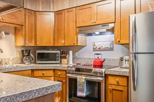 13641 Shad Bush, Black Butte Ranch, OR 97759 - Photo 10