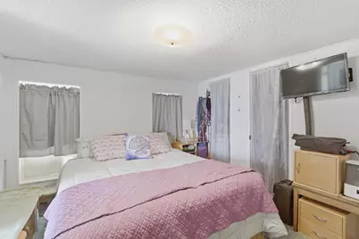 4729 S Pacific Highway #UNIT 4, Phoenix, OR 97535 - Photo 14