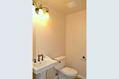 172 SE Yorktown Drive, Grants Pass, OR 97527 - Photo 12