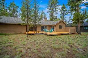 18252 Ollalie Ln, Sunriver, OR 97707 - Photo 2