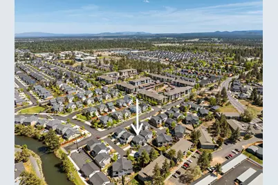 20431 Cider Court, Bend, OR 97702 - Photo 12