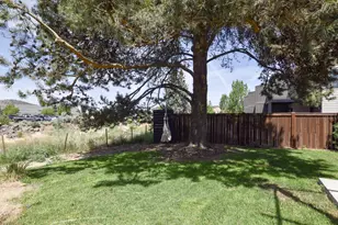 21362 Bear Creek Rd, Bend, OR 97702 - Photo 38