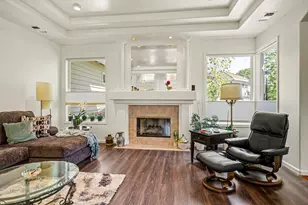 769 Mountain View Dr, Medford, OR 97504 - Photo 4