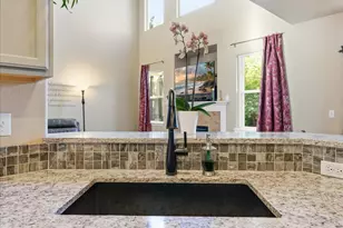 723 N Freemont St, Sisters, OR 97759 - Photo 12