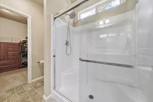 723 N Freemont St, Sisters, OR 97759 - Photo 16
