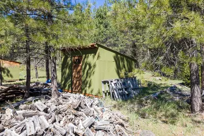 13889 Dead Indian Memorial Road, Ashland, OR 97520 - Photo 12