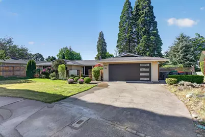 2432 London Circle, Medford, OR 97504 - Photo 6