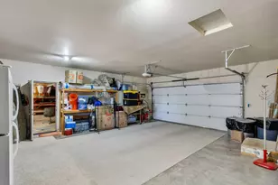 380 SE Hering Rd, Madras, OR 97741 - Photo 26