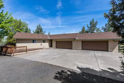 380 SE Hering Road, Madras, OR 97741 - Photo 1