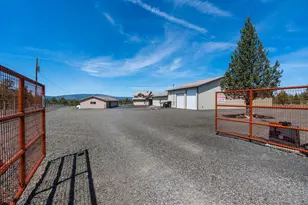 11248 SW Peninsula Dr, Terrebonne, OR 97760 - Photo 2