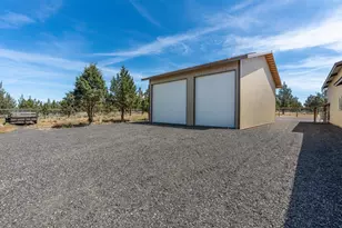11248 SW Peninsula Dr, Terrebonne, OR 97760 - Photo 12