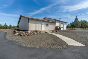 11248 SW Peninsula Dr, Terrebonne, OR 97760 - Photo 8