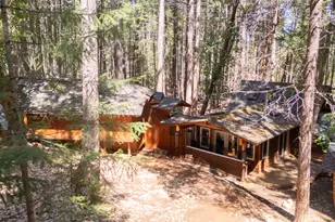 555 Arrowhead Dr, O'Brien, OR 97534 - Photo 2