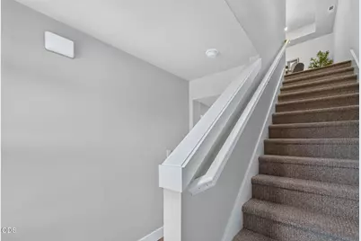 20520 NE Empire Avenue, Bend, OR 97701 - Photo 14