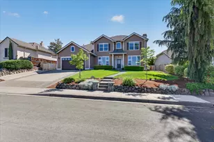 2258 Gene Cameron Wy, Medford, OR 97504 - Photo 62