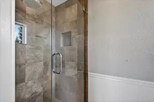 2258 Gene Cameron Wy, Medford, OR 97504 - Photo 32