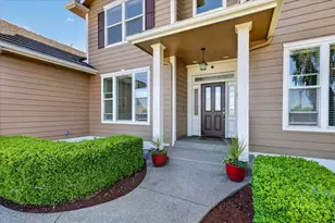 2258 Gene Cameron Wy, Medford, OR 97504 - Photo 6