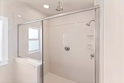 103 Greenmoor Drive, Eagle Point, OR 97524 - Photo 16
