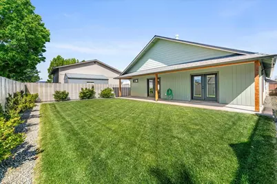 2953 Naples Drive, Grants Pass, OR 97527 - Photo 24