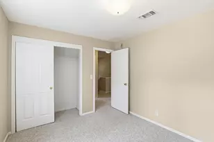 140 Jackson Creek Dr, Jacksonville, OR 97530 - Photo 18
