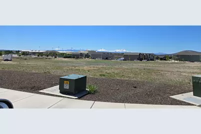 Sw Coyote Avenue #502, Redmond, OR 97756 - Photo 4