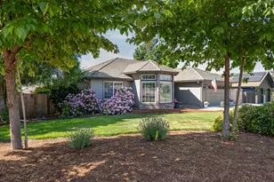2928 Flint Ridge Ave, Medford, OR 97504 - Photo 42