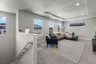 60933 SE Sydney Harbor Ct, Bend, OR 97702 - Photo 20