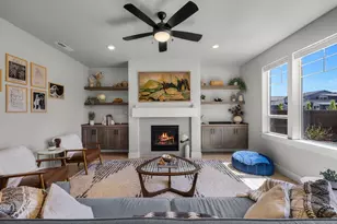 60933 SE Sydney Harbor Ct, Bend, OR 97702 - Photo 16
