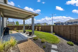 60933 SE Sydney Harbor Ct, Bend, OR 97702 - Photo 38