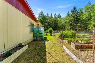 521 Boyer Rd, Grants Pass, OR 97526 - Photo 30